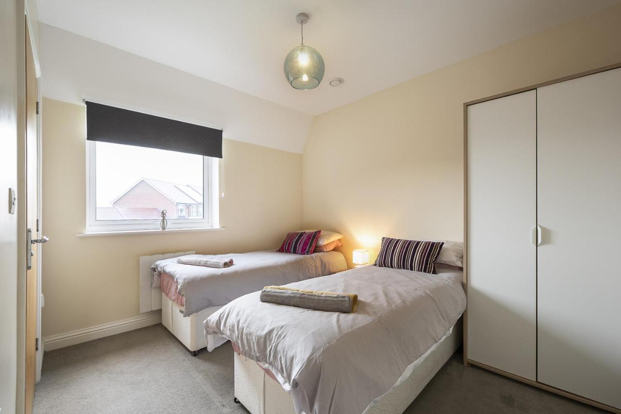 Inaras Place Aylesbury  Exterior photo